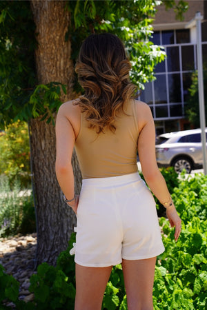 Out To Brunch Floral Shorts - White